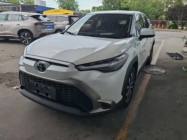 Фотография автомобиля — Toyota Frontlander