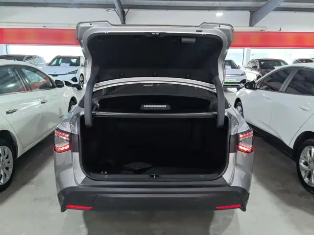 Toyota bZ3 — Фото автомобиля 18