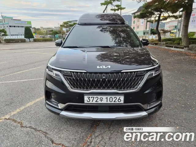 Фотография автомобиля — Kia Carnival 4th Gen