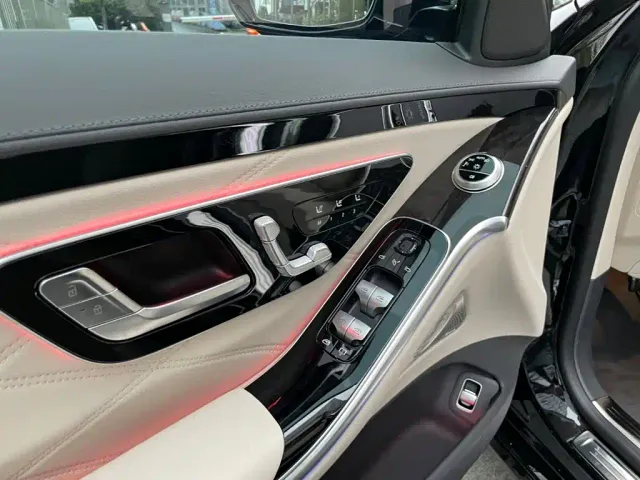 Mercedes-Benz Maybach S-Class — Фото автомобиля 11
