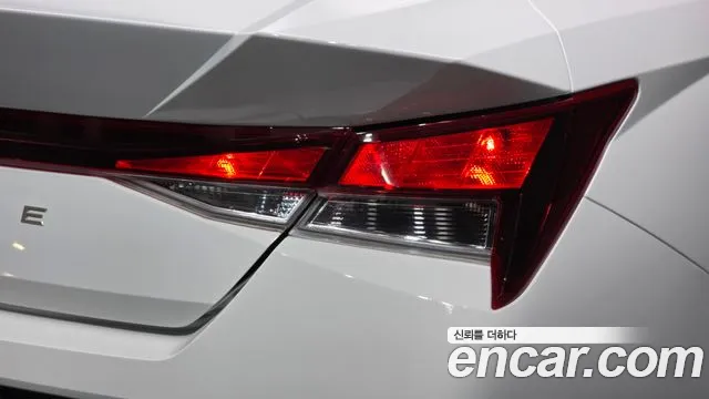 Hyundai AVANTE — Фото автомобиля 6