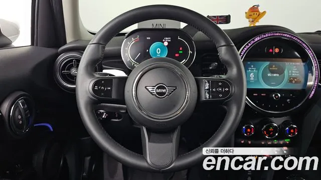 Mini Cooper Cooper 5 дверей Classic — Фото автомобиля 7