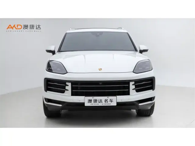 Porsche Cayenne New Energy 2024 Cayenne E-Hybrid 2.0T — Фото автомобиля 2