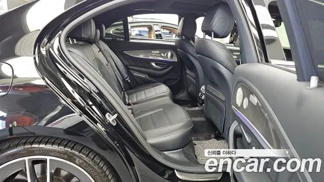 Mercedes-Benz E-Class W213 — Фото автомобиля 18