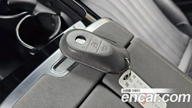 Mercedes-Benz EQS — Фото автомобиля 30