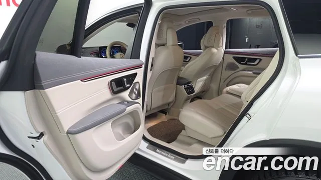 Mercedes-Benz EQS — Фото автомобиля 22