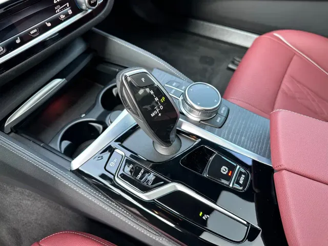 BMW 5 Series — Фото автомобиля 15