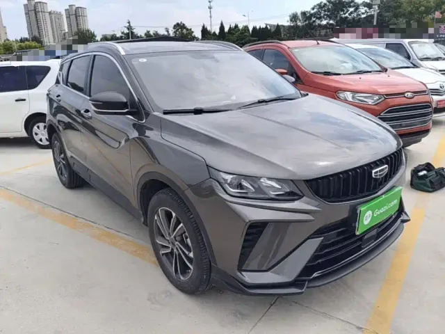Geely Binyue — Фото автомобиля 3