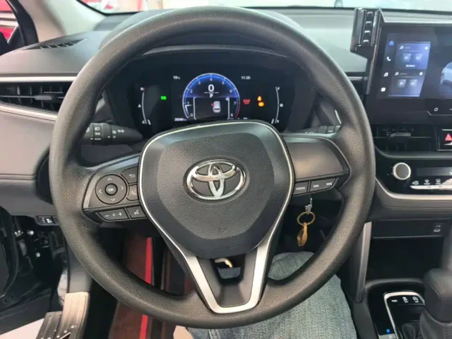 Toyota Frontlander — Фото автомобиля 10