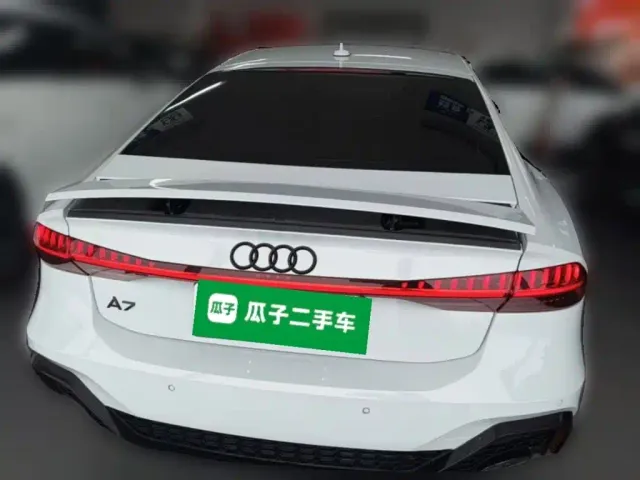 Audi A7 — Фото автомобиля 9
