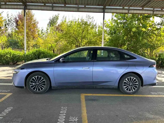 Nissan N6 — Фото автомобиля 7