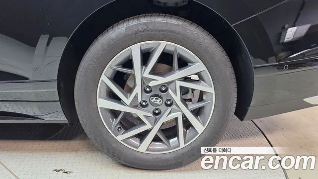 Hyundai Grandeur GN7 — Фото автомобиля 6