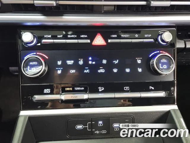 Hyundai Santa Fe MX5 — Фото автомобиля 12