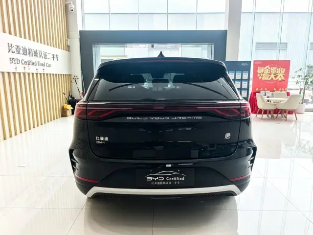 BYD Tang — Фото автомобиля 5