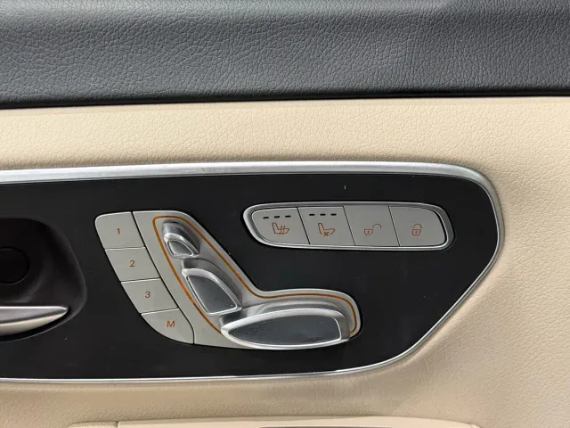 Mercedes-Benz V-Class — Фото автомобиля 10