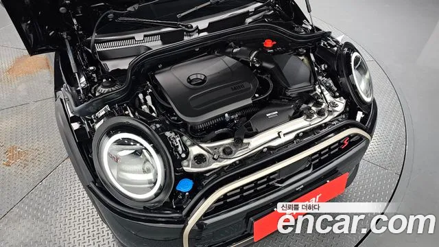 MINI Cooper 4th Gen — Фото автомобиля 9