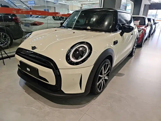 Фотография автомобиля — MINI Hatch