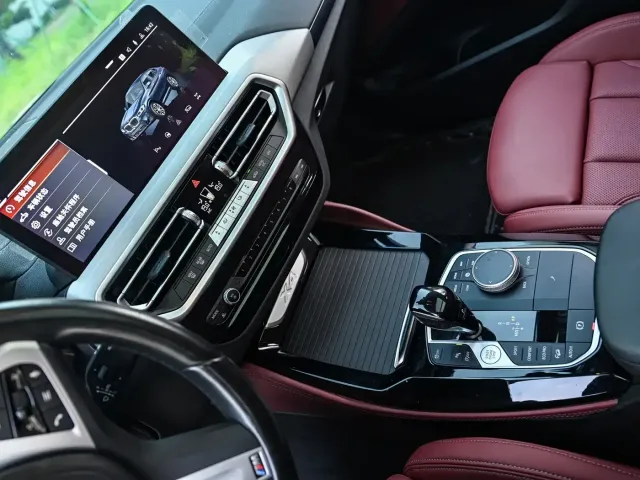 BMW X4 — Фото автомобиля 11