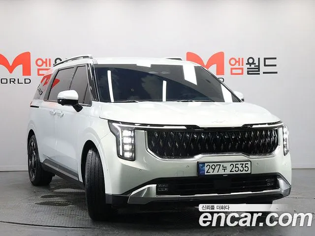 Kia Canival Новый Carnival 4 поколение Бензин 7 мест Signature — Фото автомобиля 4