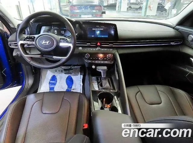 Hyundai AVANTE — Фото автомобиля 10