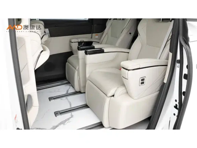Toyota Vellfire — Фото автомобиля 7
