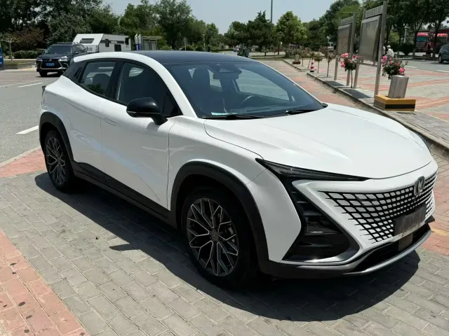 Changan UNI-T — Фото автомобиля 3