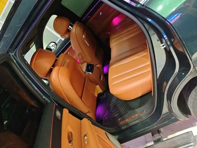 Aito M7 — Фото автомобиля 4