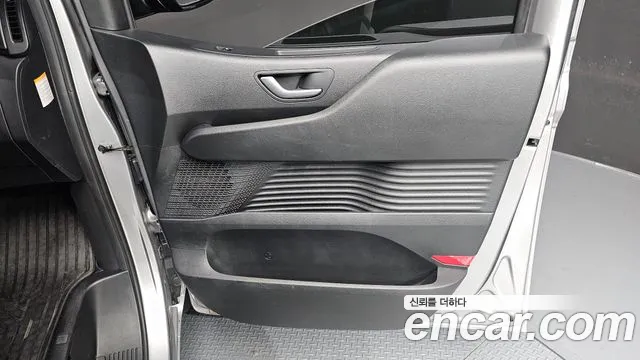 Hyundai Staria — Фото автомобиля 25