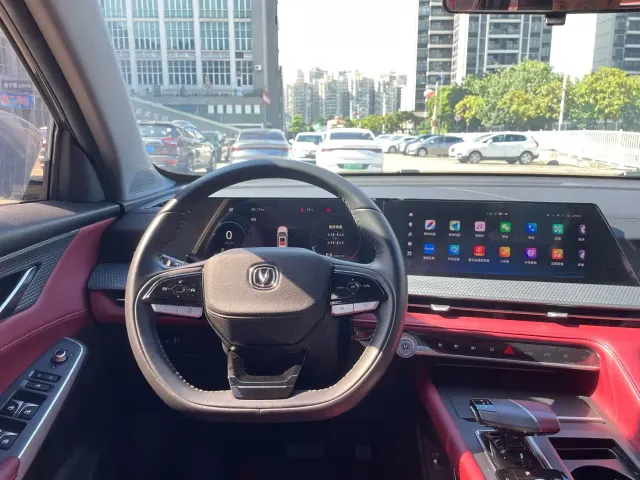 Changan CS75 Plus — Фото автомобиля 23
