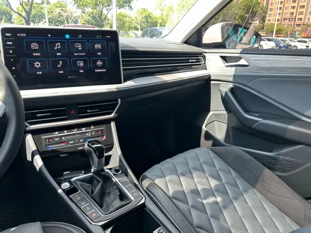 Volkswagen Sagitar — Фото автомобиля 20