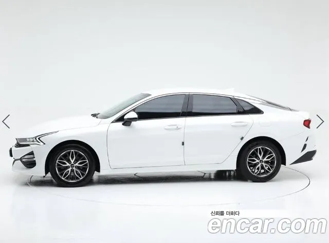 Kia K5 — Фото автомобиля 3