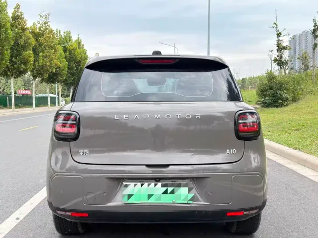 Leapmotor A10 — Фото автомобиля 8