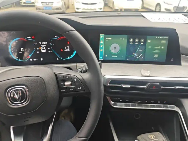 Changan CS35 Plus — Фото автомобиля 5