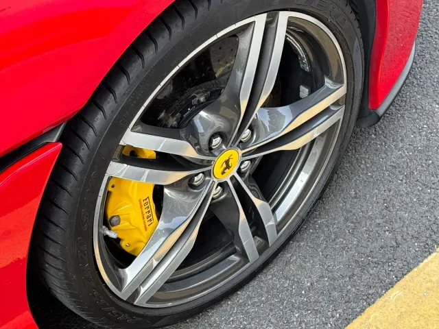 Ferrari Portofino — Фото автомобиля 6