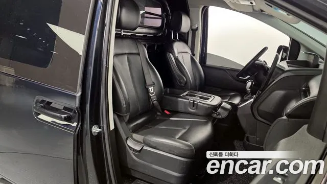 Hyundai Staria Staria Карго 3 места — Фото автомобиля 11
