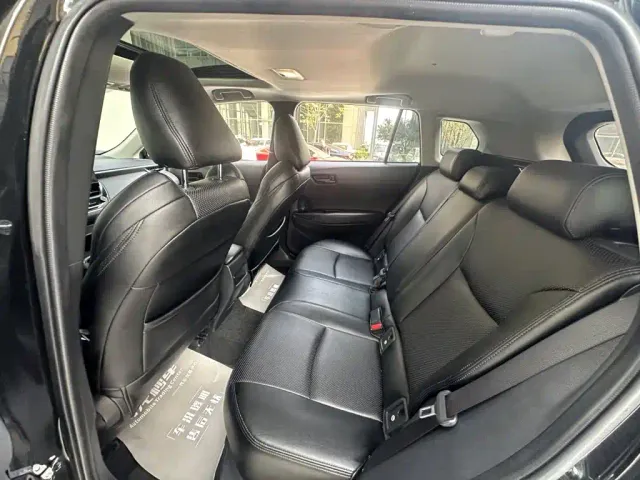 Toyota Frontlander — Фото автомобиля 7