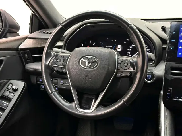 Toyota Avalon — Фото автомобиля 8