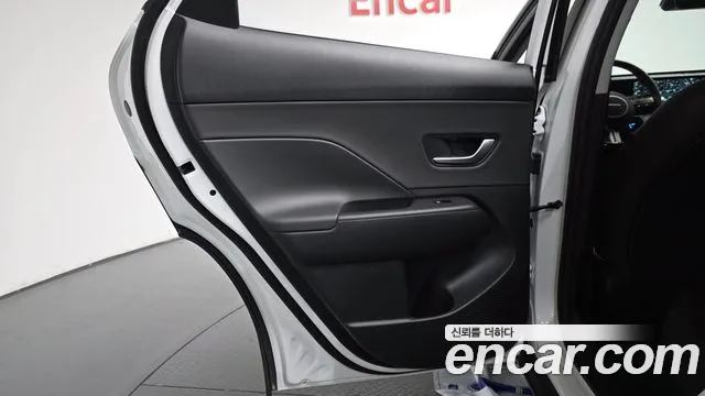 Hyundai Kona Kona Гибрид (SX2) Premium — Фото автомобиля 21