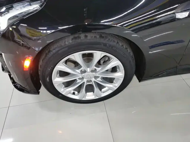 Cadillac CT5 — Фото автомобиля 24