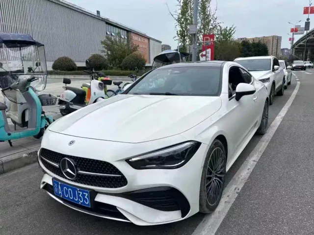 Фотография автомобиля — Mercedes-Benz CLE-Class