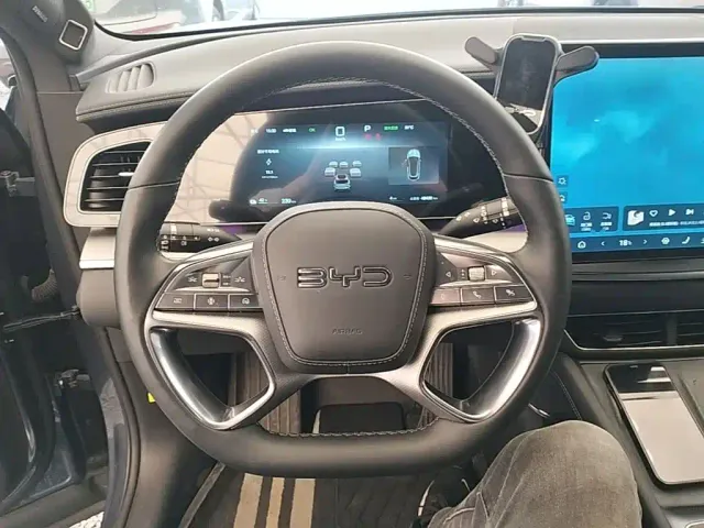 BYD Sealion 07 EV — Фото автомобиля 10
