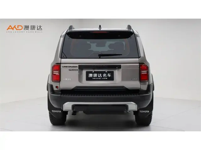 Toyota Prado — Фото автомобиля 4