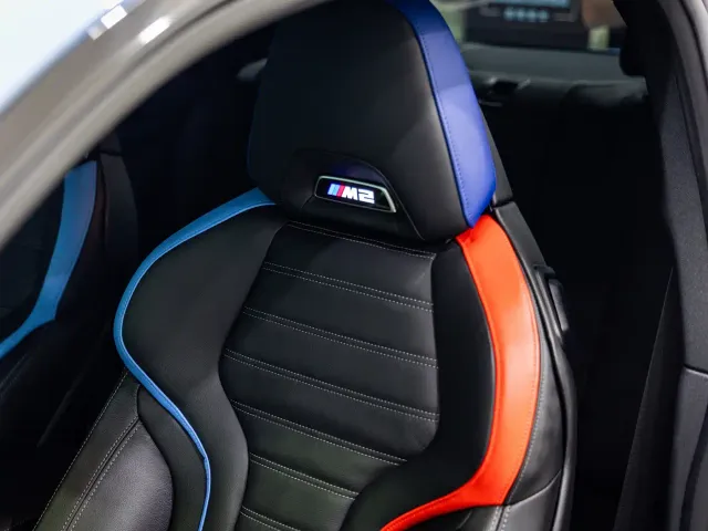 BMW M2 — Фото автомобиля 11
