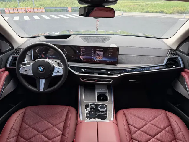 BMW X5 — Фото автомобиля 3