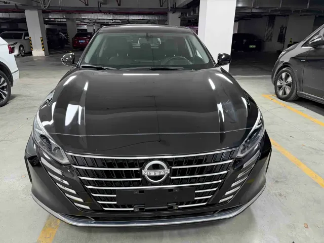 Nissan Teana — Фото автомобиля 2