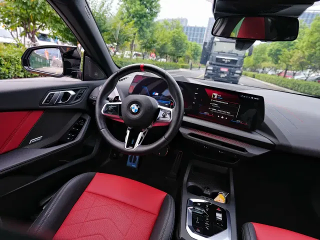 BMW M235L — Фото автомобиля 11