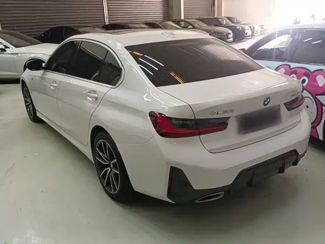 BMW 3 Series — Фото автомобиля 4