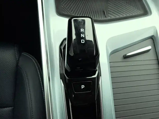 Geely Jiaji — Фото автомобиля 16
