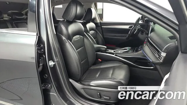 Hyundai Grandeur Новый Grandeur IG — Фото автомобиля 11