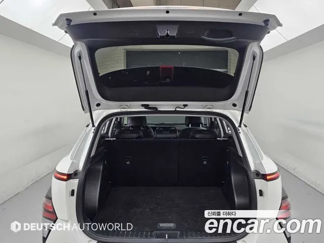 Hyundai Kona — Фото автомобиля 18